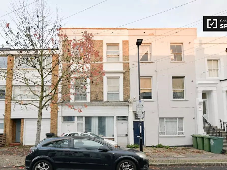 Immagine 12 di Camera condivisa in affitto  in Berriman Rd a Islington