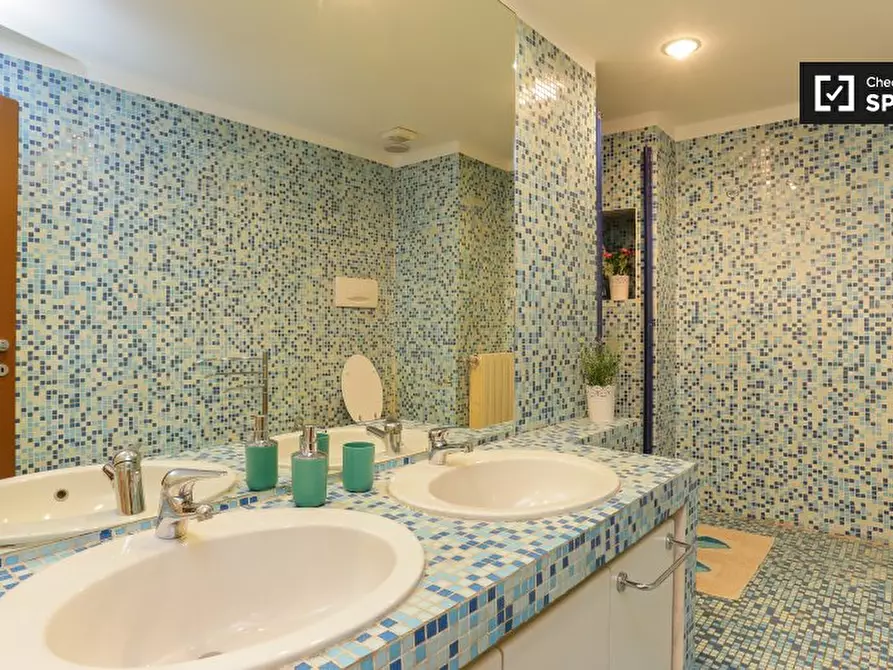 Immagine 12 di Camera condivisa in affitto  in Via Giuseppe Broggi, 20129 Milano MI, Italy a Milano