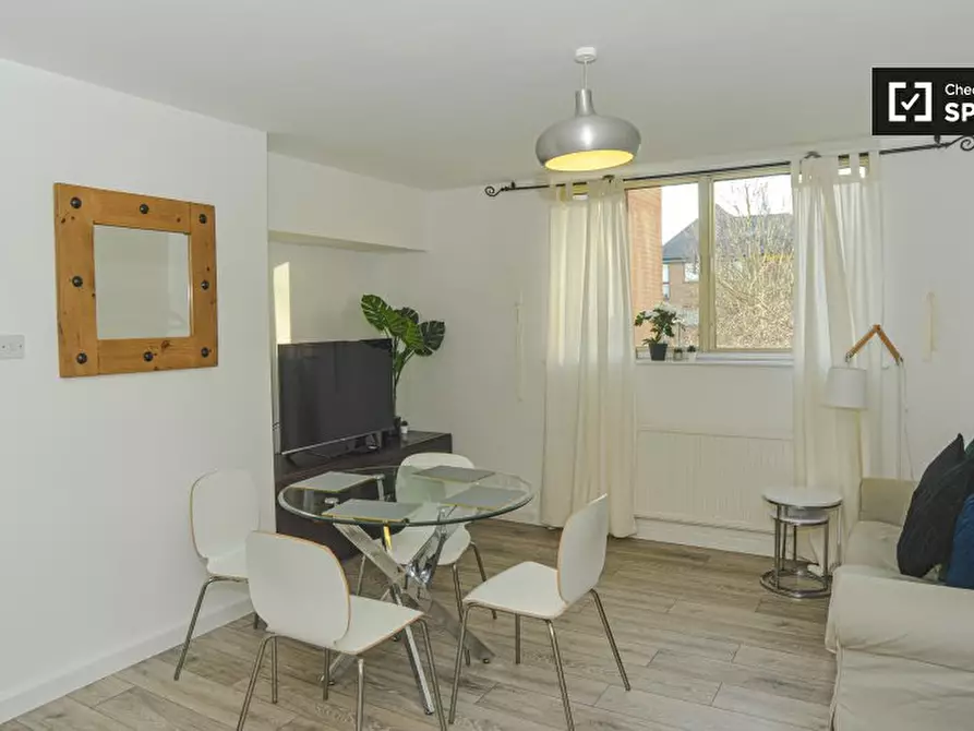 Immagine 1 di Appartamento in affitto  in Cape Yard a Poplar