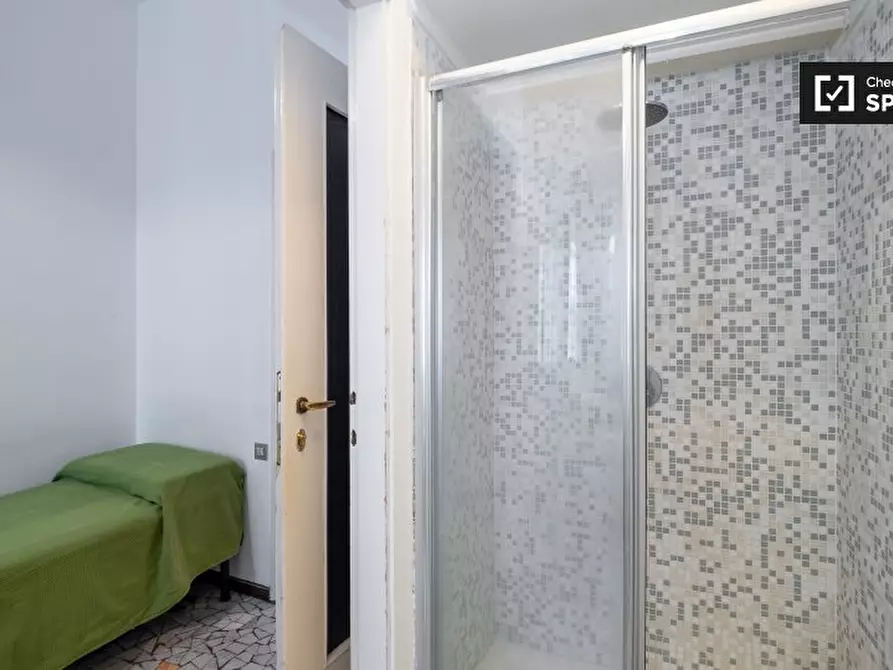 Immagine 6 di Camera condivisa in affitto  in Viale Bligny a Milano