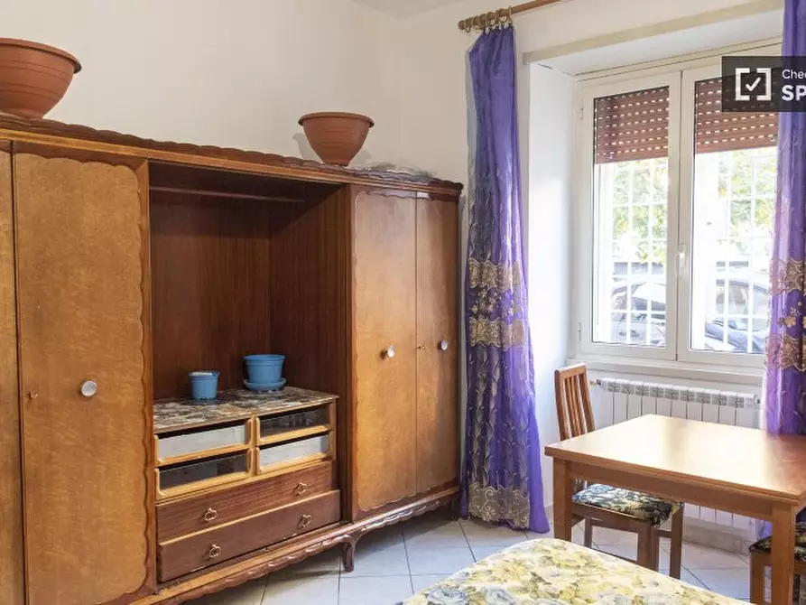 Immagine 10 di Appartamento in affitto  in Via Suor Maria Mazzarello a Roma