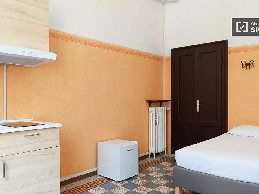 Immagine 3 di Camera condivisa in affitto  in Viale Brianza a Milano