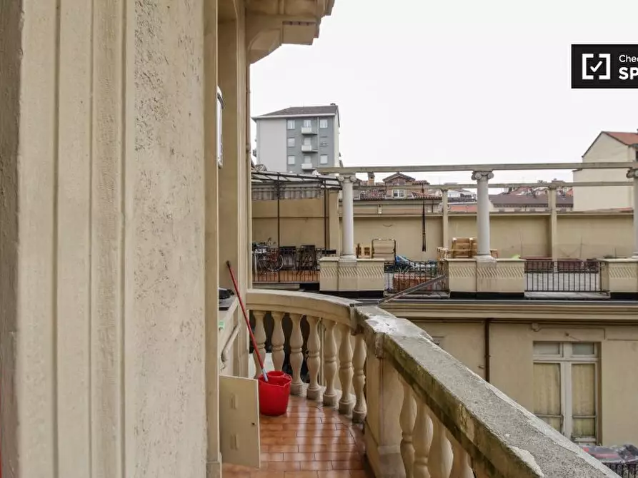 Immagine 12 di Camera condivisa in affitto  in Corso S. Maurizio a Torino