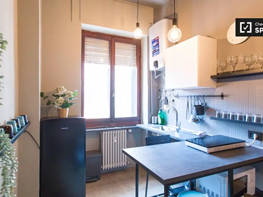 Immagine 7 di Ufficio in affitto  in Viale Famagosta a Milano