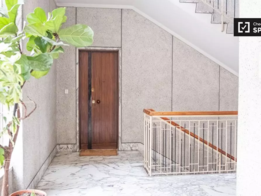 Immagine 15 di Camera condivisa in affitto  in Via Gregorio VII a Roma