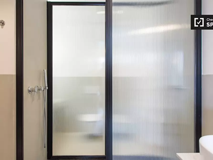 Immagine 12 di Appartamento in affitto  in Piazza S. Camillo de Lellis a Milano