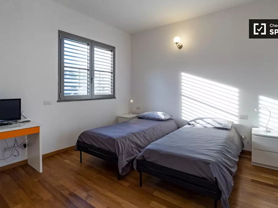 Immagine 5 di Ufficio in affitto  in Via Enrico Cosenz a Milano