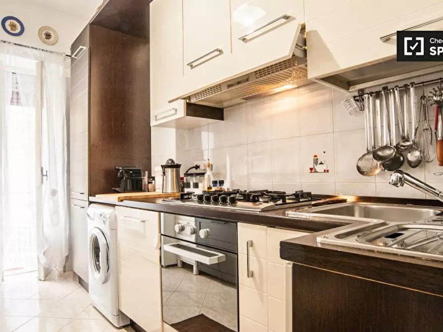 Immagine 11 di Camera condivisa in affitto  in Via Giuseppe Allievo, 00135 Roma RM, Italy a Roma