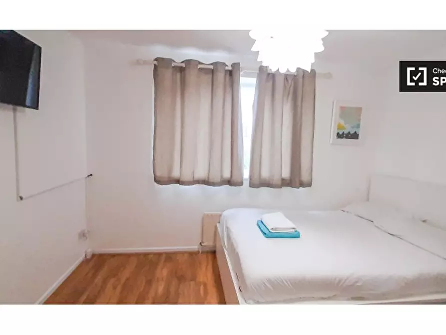 Immagine 15 di Appartamento in affitto  in Goldfinch Rd a Eltham