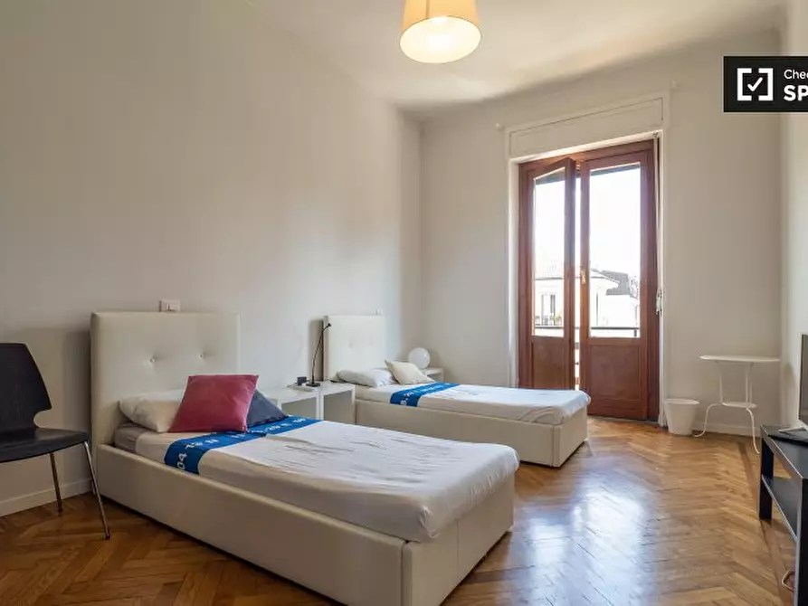 Immagine 1 di Appartamento in affitto  in Via Volturno a Milano