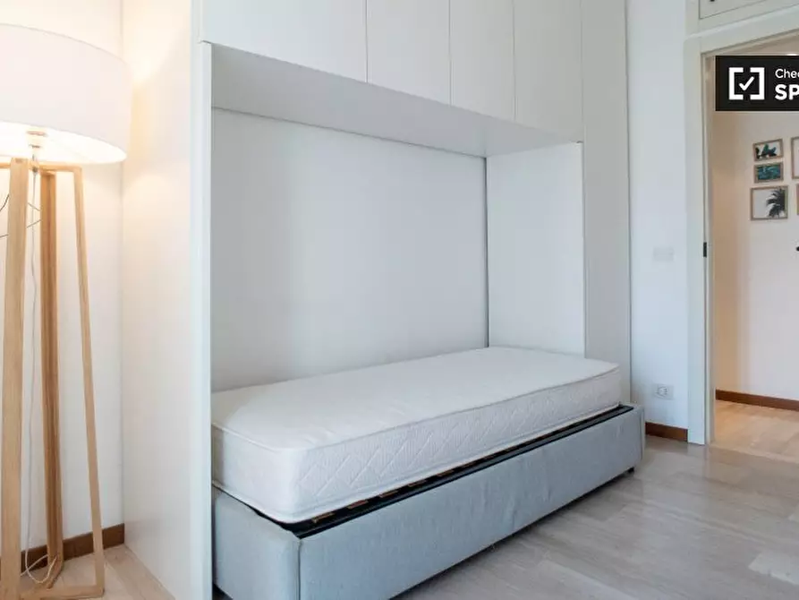 Immagine 17 di Appartamento in affitto  in Via Carlo Ravizza a Milano