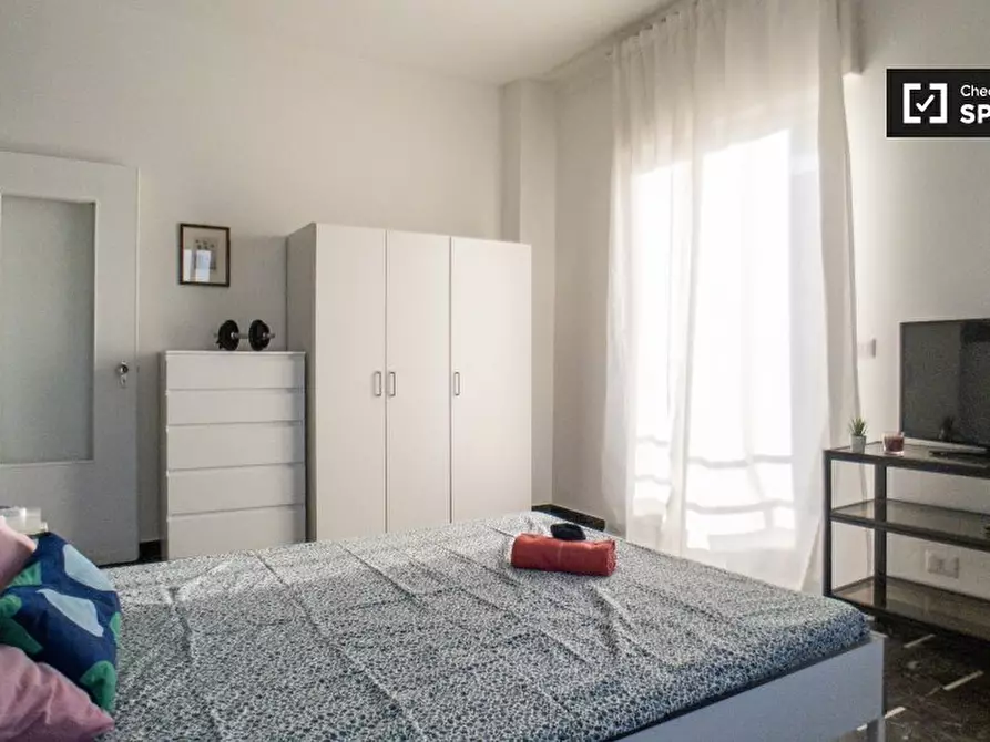 Immagine 4 di Camera condivisa in affitto  in Via Francesco Baracca a Sesto San Giovanni