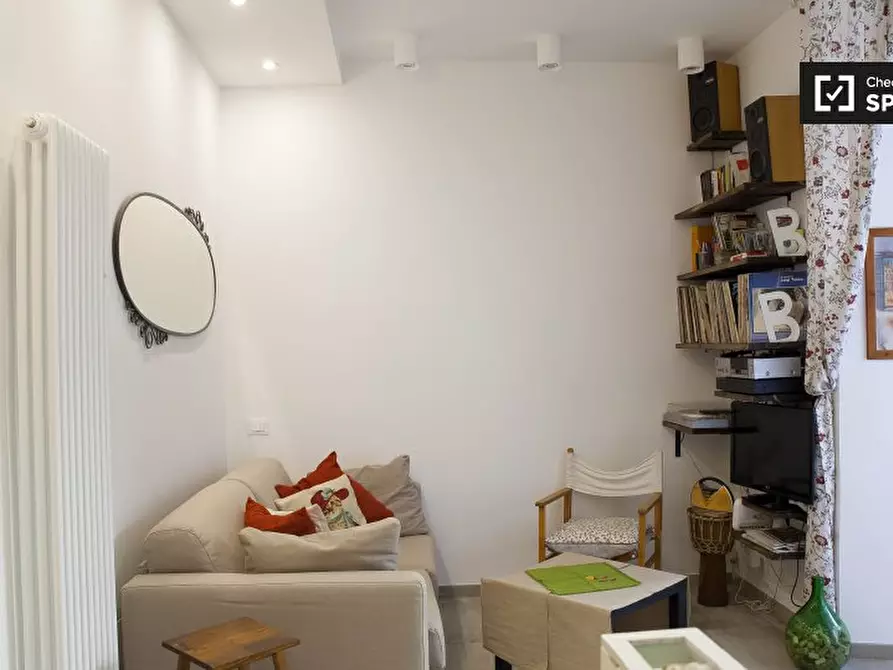 Immagine 5 di Camera condivisa in affitto  in Via Angelo Bellani, 00153 Roma RM, Italy a Roma