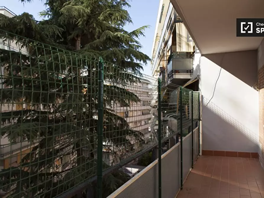 Immagine 11 di Appartamento in affitto  in Via Marco Valerio Corvo, 00174 Roma RM, Italy a Roma