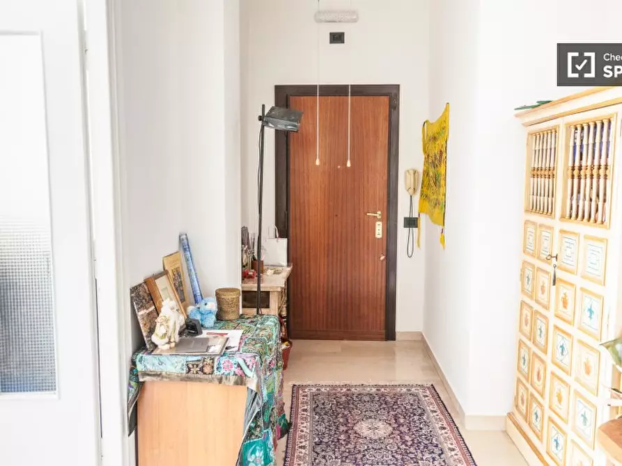 Immagine 6 di Camera condivisa in affitto  in Via Angelo Emo a Roma