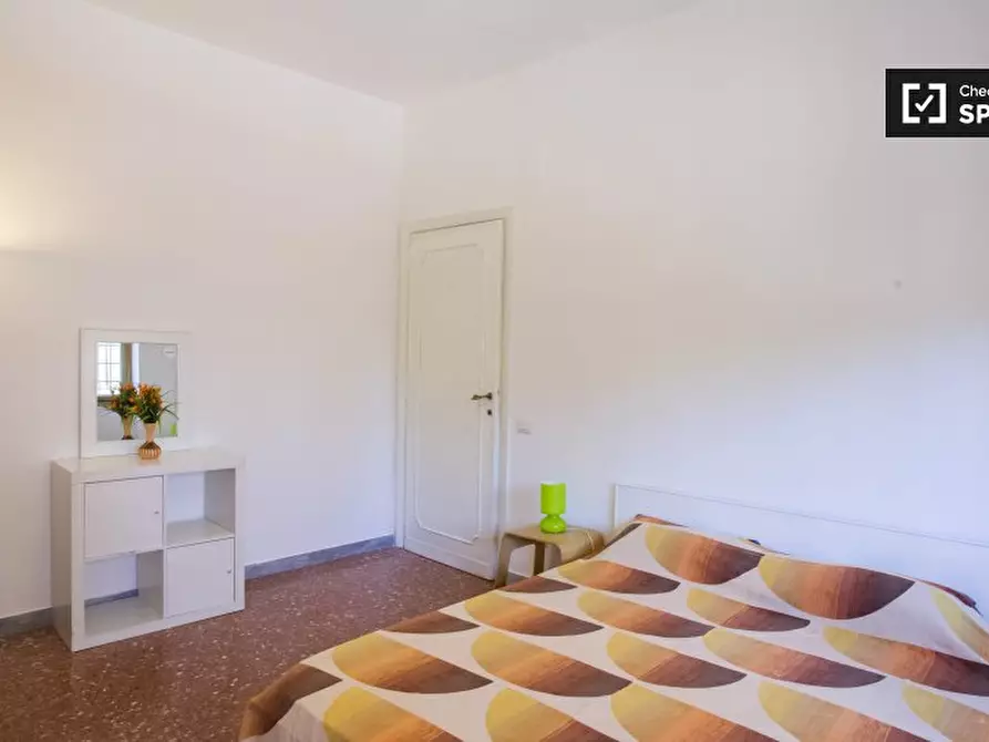 Immagine 3 di Camera condivisa in affitto  in Via Tomaso Monicelli a Roma