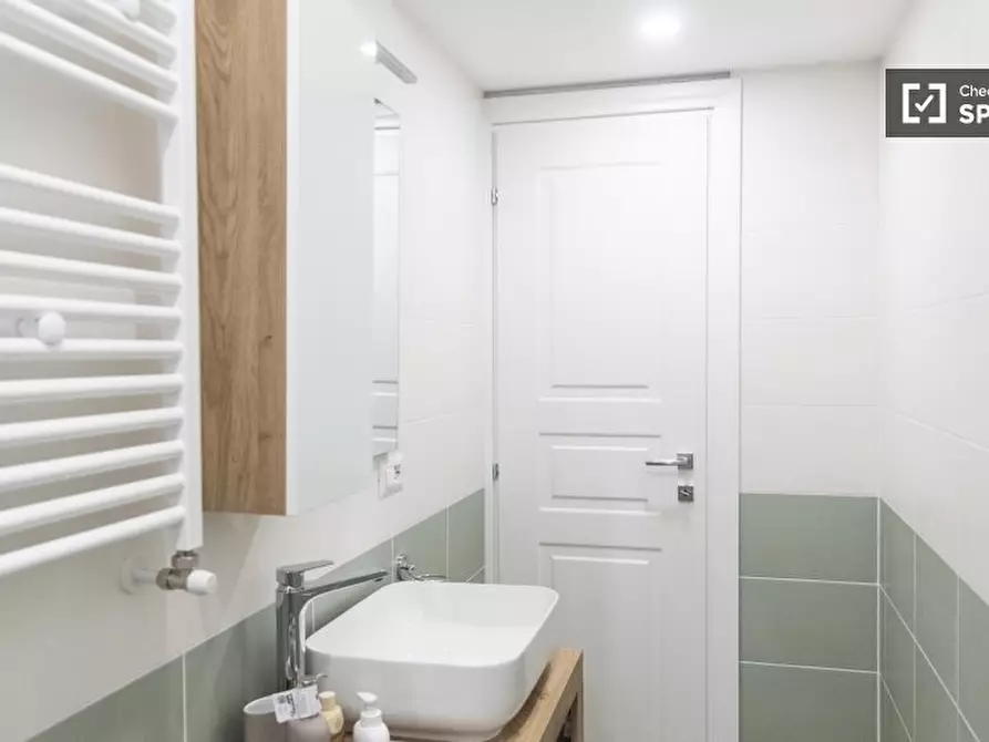 Immagine 4 di Appartamento in affitto  in Via Foligno a Roma