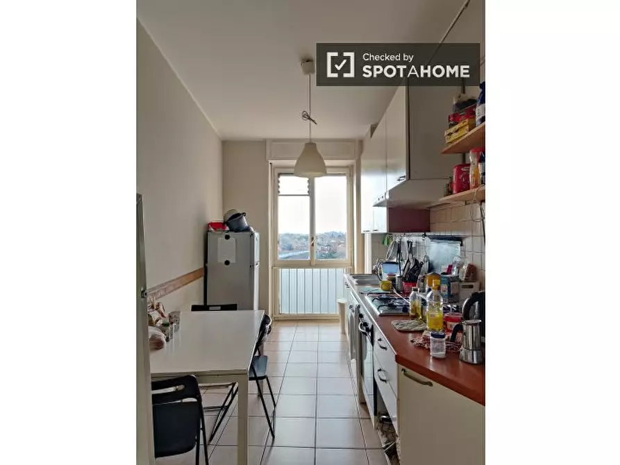 Immagine 12 di Camera condivisa in affitto  in Piazzale Fratelli Zavattari a Milano