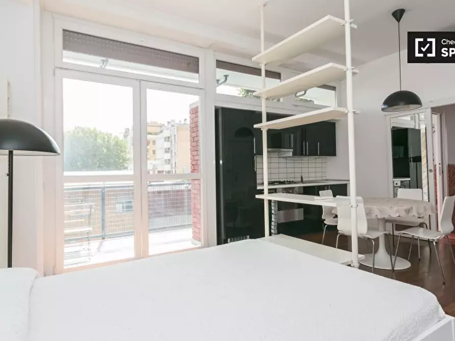 Immagine 11 di Ufficio in affitto  in Via Tristano Calco a Milano