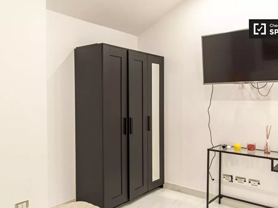 Immagine 10 di Appartamento in affitto  in Via Gregoriana, 00187 Roma RM, Italy a Roma