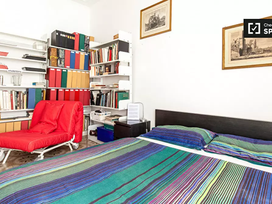 Immagine 8 di Camera condivisa in affitto  in Via Ettore Rolli a Roma