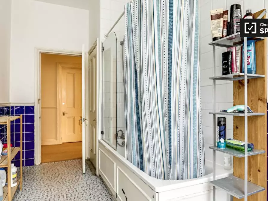 Immagine 9 di Camera condivisa in affitto  in Beaumont Crescent a Hammersmith