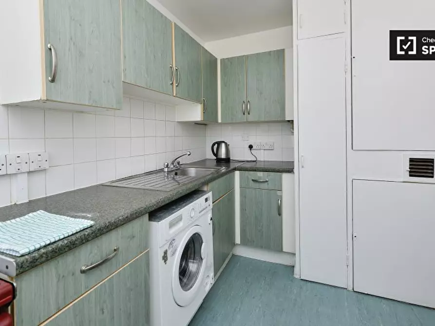 Immagine 7 di Camera condivisa in affitto  in Westferry Rd, Isle of Dogs, London E14 8JZ, UK a Poplar
