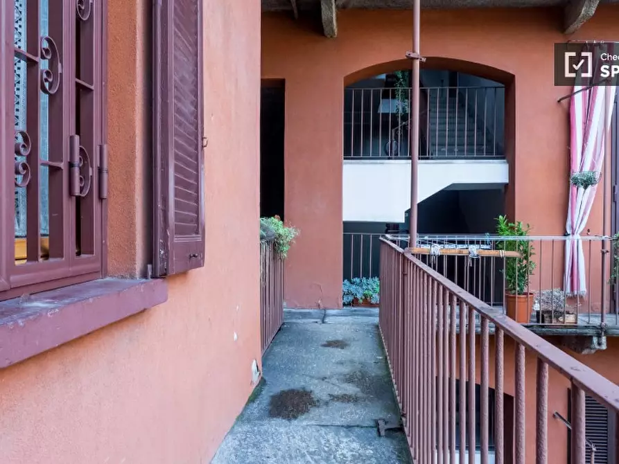 Immagine 15 di Appartamento in affitto  in Via Angelo della Pergola a Milano