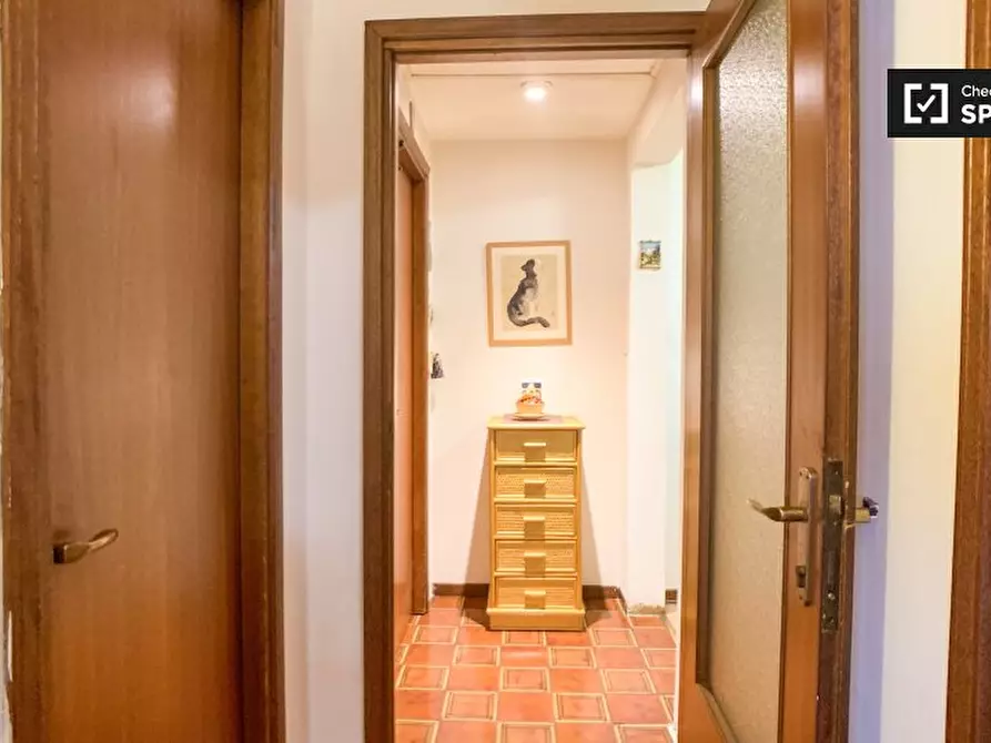 Immagine 14 di Camera condivisa in affitto  in Via Valentino Banal, 00177 Roma RM, Italy a Roma