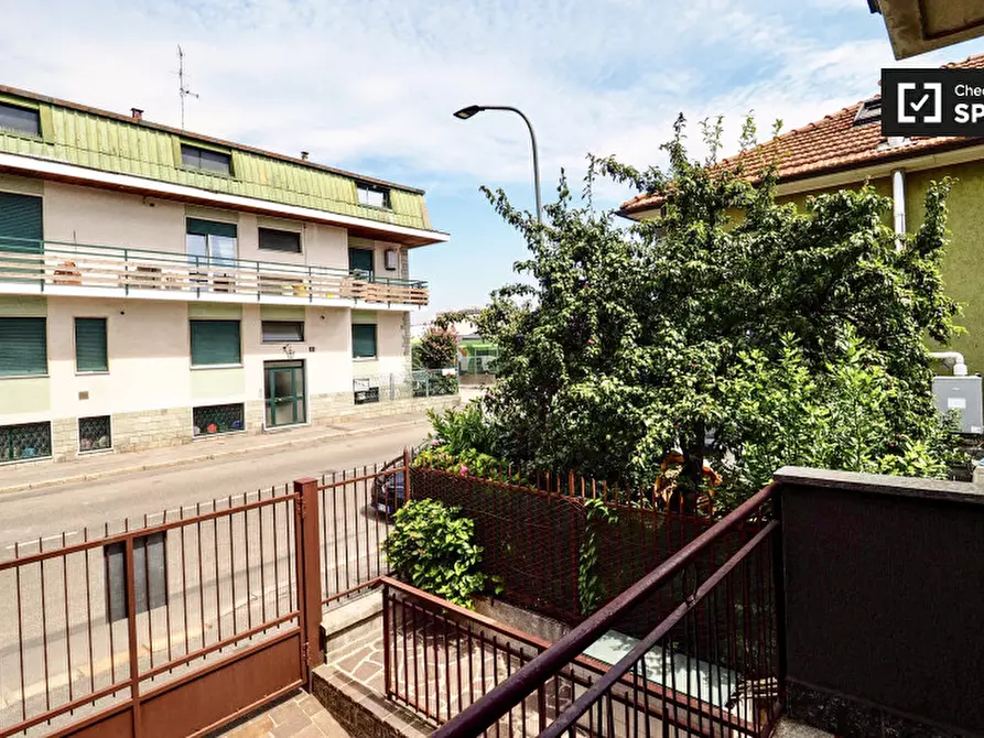 Immagine 5 di Camera condivisa in affitto  in Via Pietro Maffi a Milano