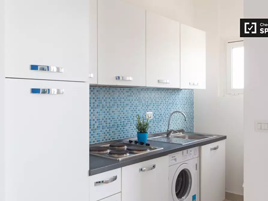 Immagine 10 di Ufficio in affitto  in Via Giuseppe Ripamonti a Milano