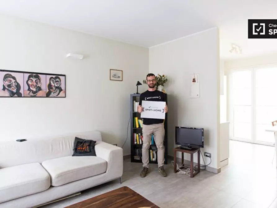 Immagine 4 di Appartamento in affitto  in Viale Isonzo, 20135 Milano MI, Italy a Milano