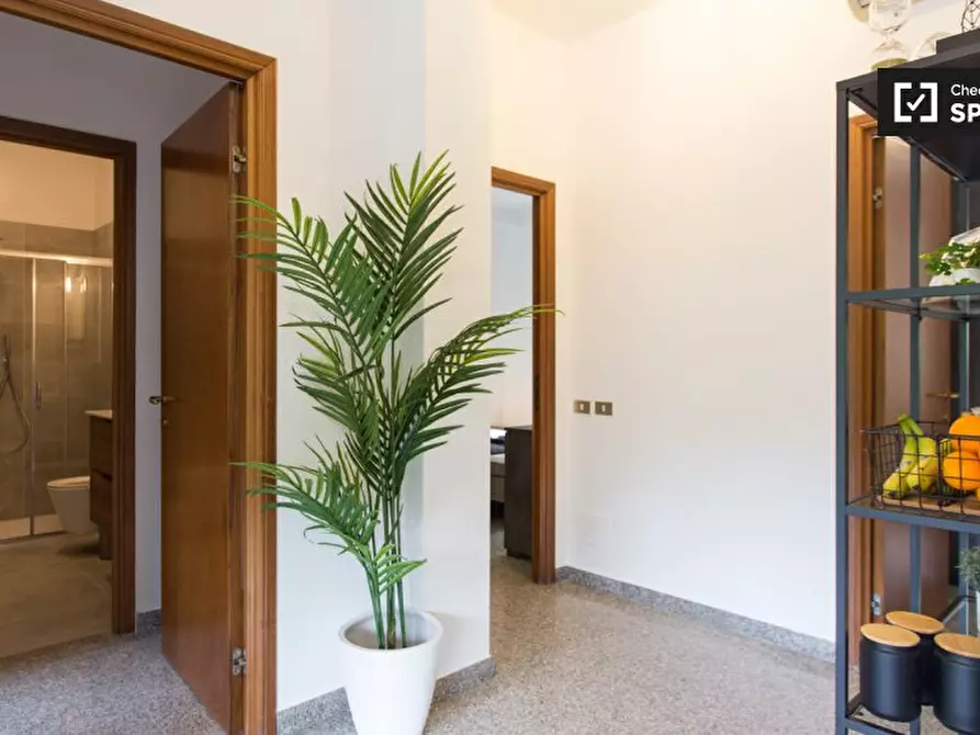 Immagine 15 di Camera condivisa in affitto  in Via Toce a Milano