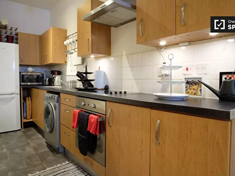 Immagine 5 di Appartamento in affitto  in Siddons Lane a Camden Town