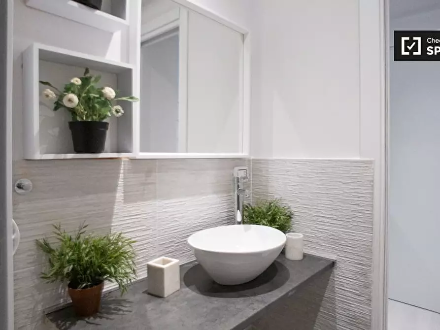 Immagine 14 di Ufficio in affitto  in Piazza Napoli, 20144 Milano MI, Italy a Milano