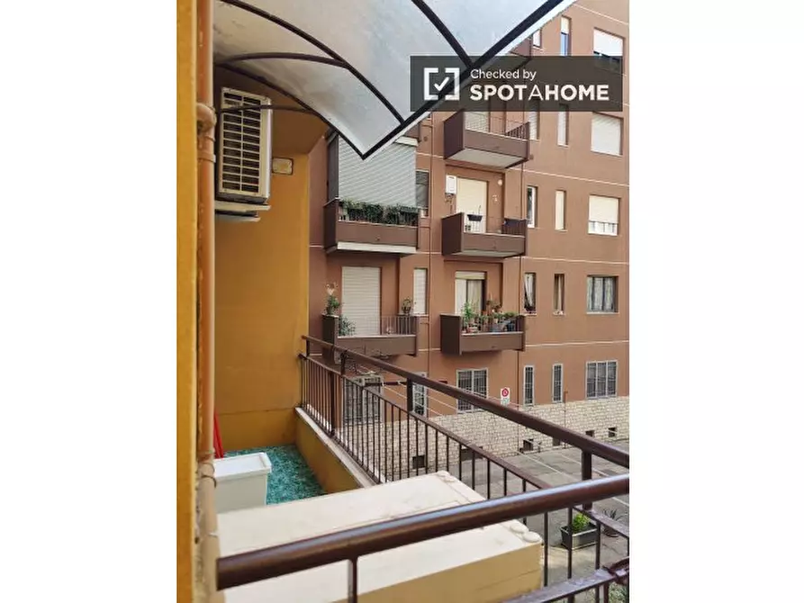 Immagine 12 di Camera condivisa in affitto  in Via Privata Iglesias a Milano