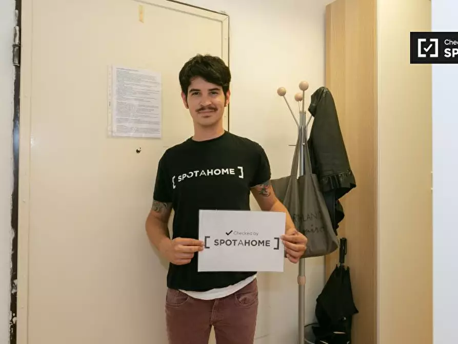 Immagine 5 di Camera condivisa in affitto  in Corso di Porta Romana, 20122 Milano MI, Italy a Milano