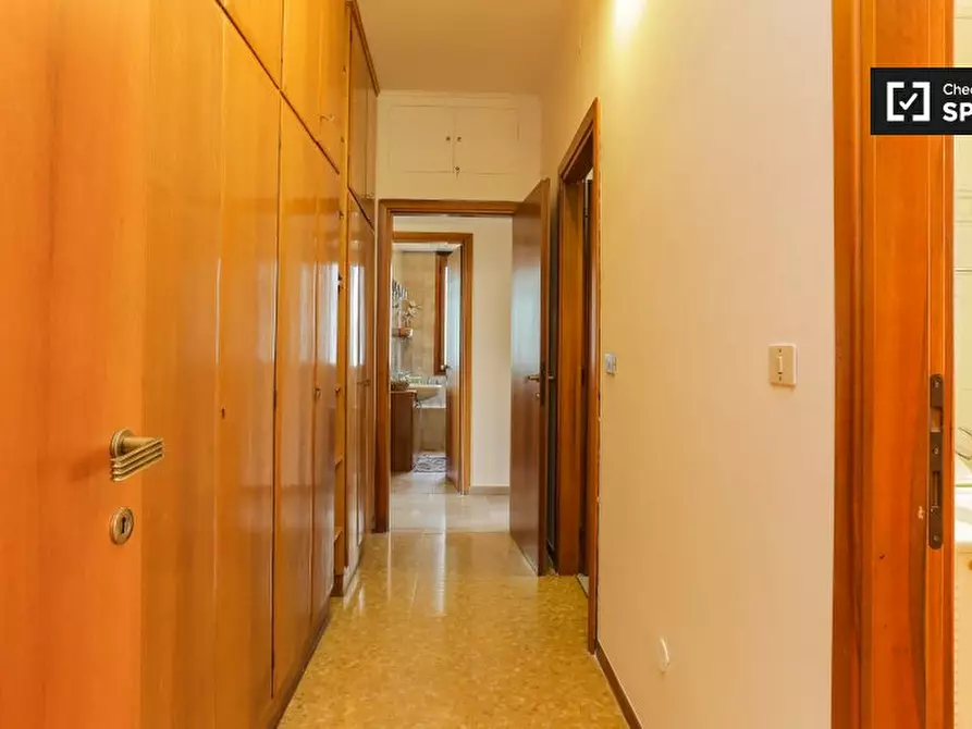 Immagine 19 di Camera condivisa in affitto  in Via Leopoldo Sabbatini, 20136 Milano MI, Italy a Milano