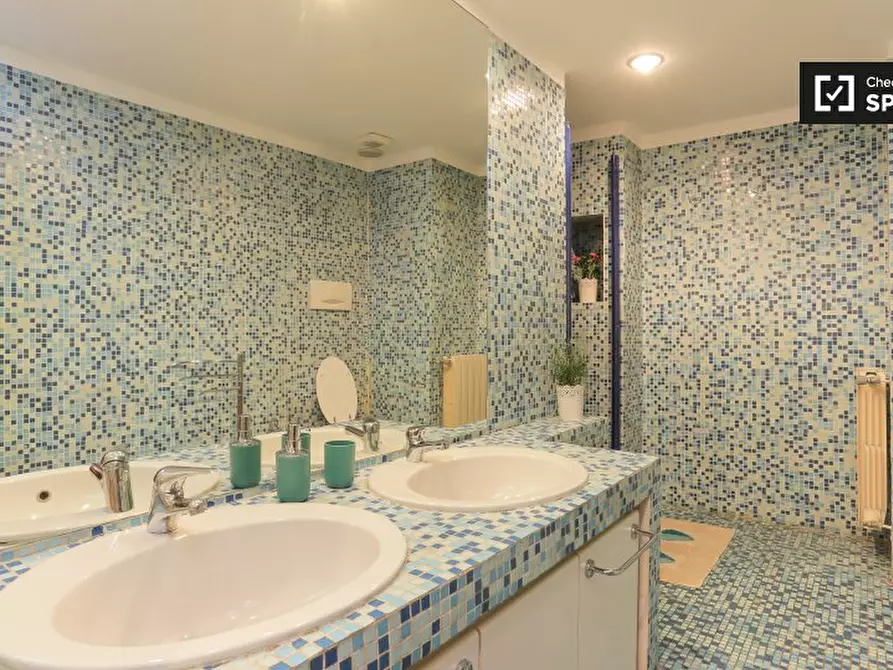 Immagine 13 di Camera condivisa in affitto  in Via Giuseppe Broggi, 20129 Milano MI, Italy a Milano