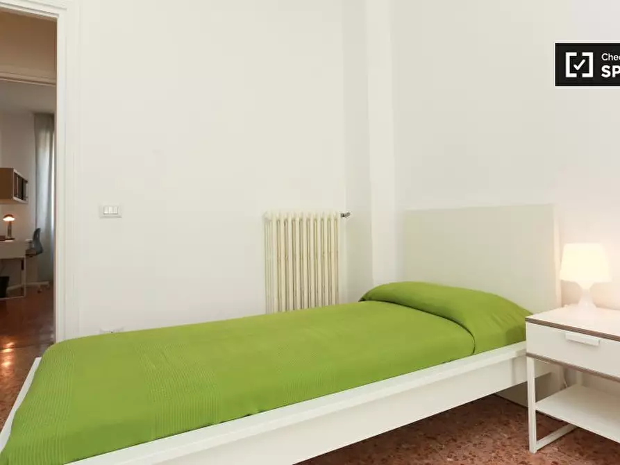 Immagine 2 di Camera condivisa in affitto  in Via Ruggero Leoncavallo, 17, 20131 Milano MI, Italy a Milano