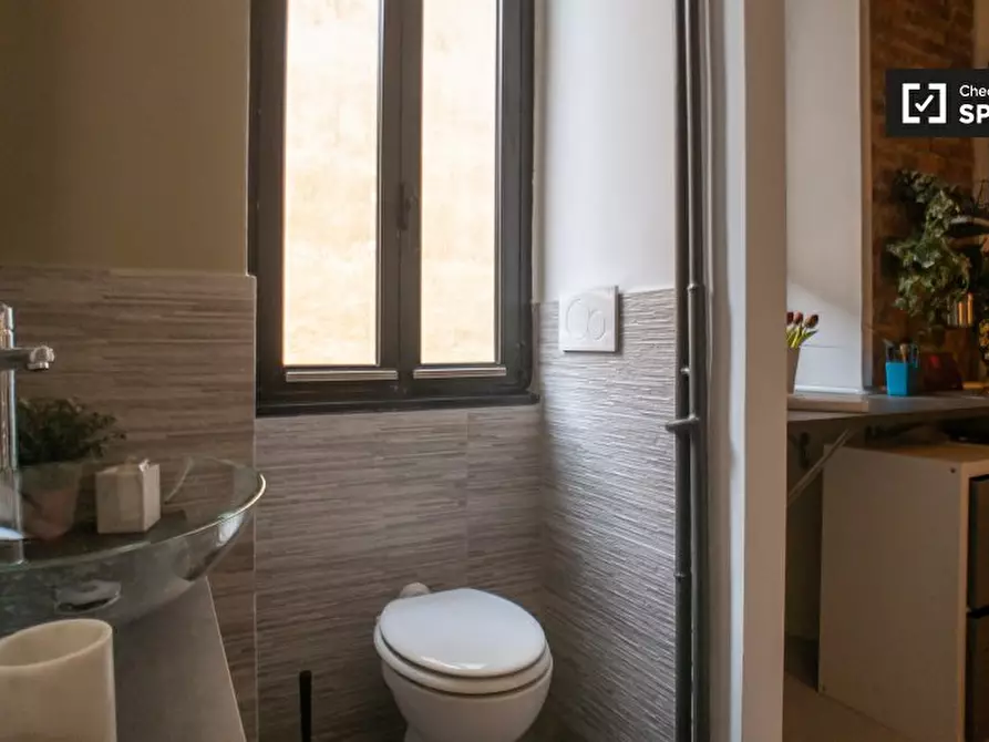 Immagine 14 di Ufficio in affitto  in Piazza Napoli, 20144 Milano MI, Italy a Milano