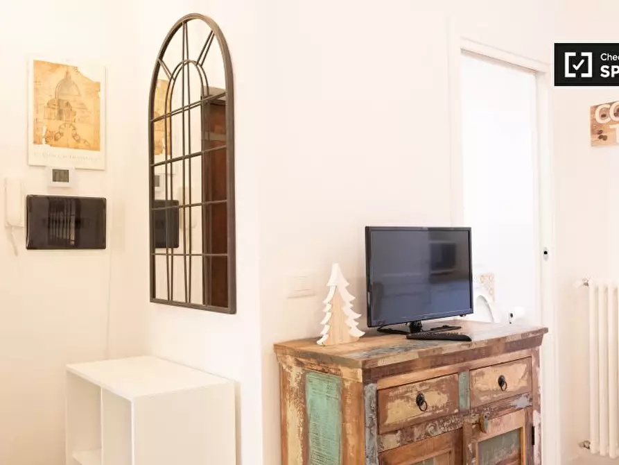 Immagine 9 di Appartamento in affitto  in Via di S. Giovanni in Laterano a Roma