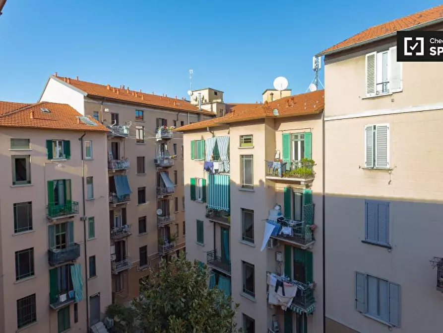 Immagine 8 di Camera condivisa in affitto  in Via Giovita Scalvini a Milano