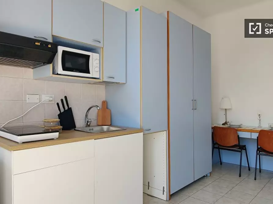 Immagine 10 di Appartamento in affitto  in Viale Famagosta a Milano