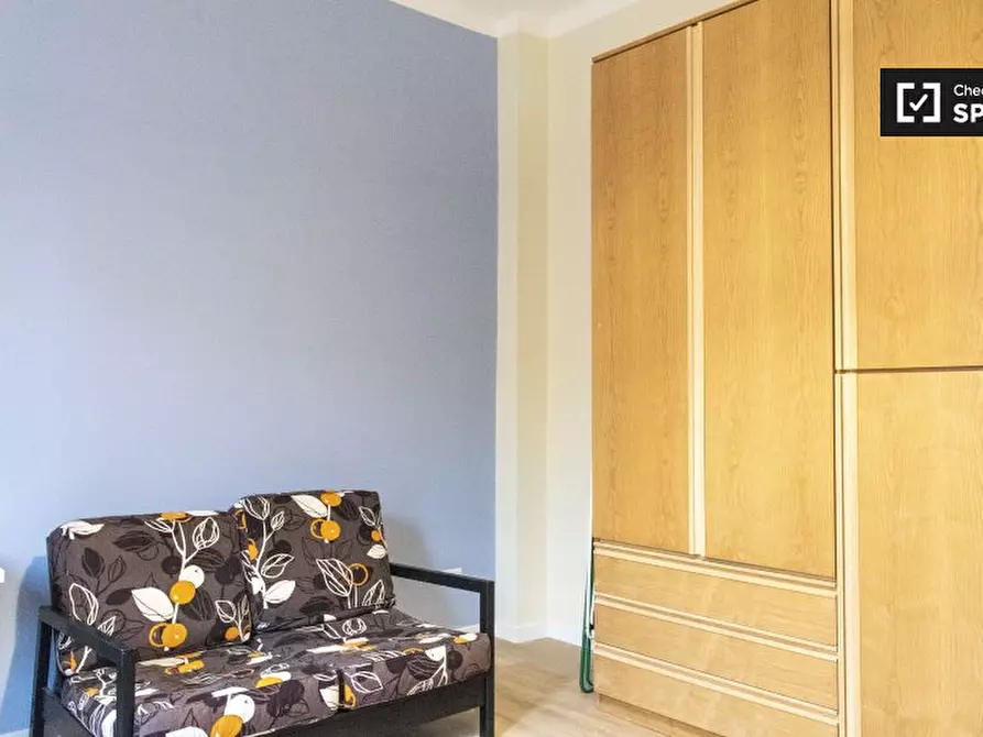 Immagine 3 di Camera condivisa in affitto  in Via Fara Sabina a Roma