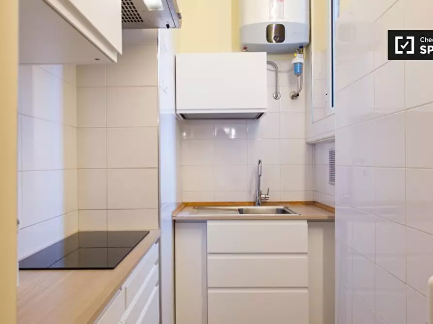 Immagine 7 di Ufficio in affitto  in Via delle Forze Armate a Milano