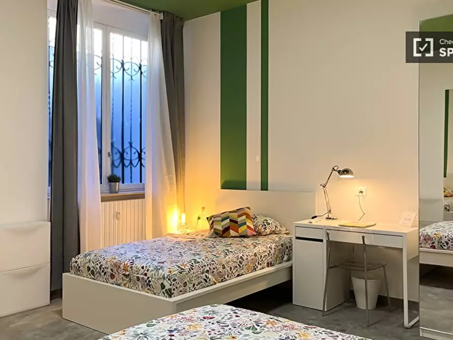 Immagine 1 di Camera condivisa in affitto  in Via Paolo Lomazzo a Milano