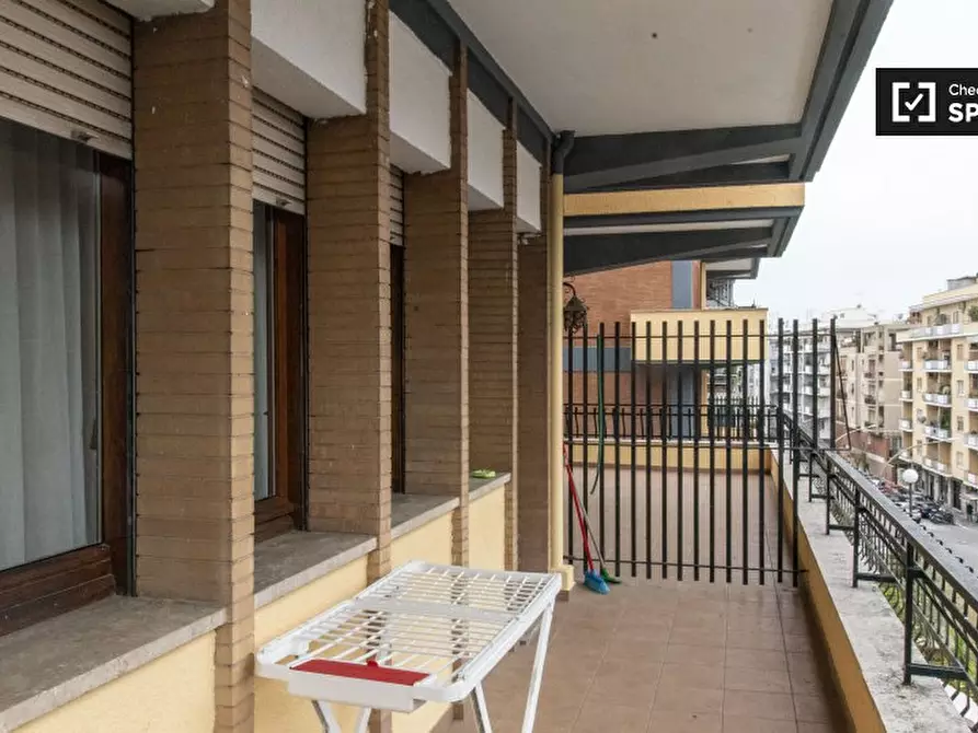 Immagine 14 di Ufficio in affitto  in Via della Balduina a Roma