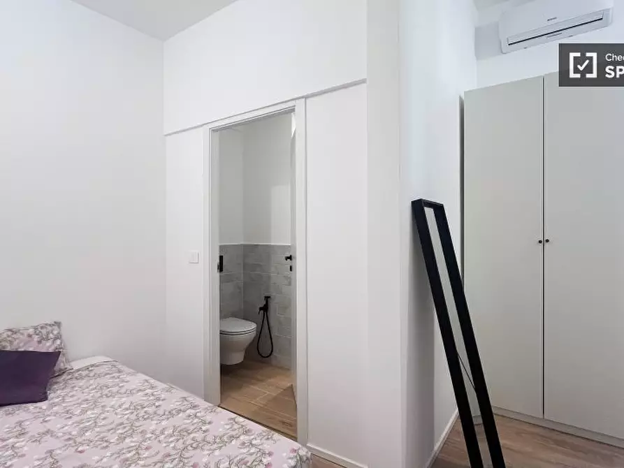 Immagine 14 di Camera condivisa in affitto  in Via Don Bosco a Milano