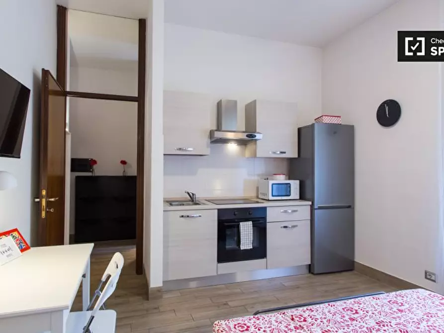 Immagine 14 di Ufficio in affitto  in Viale S. Gimignano a Milano